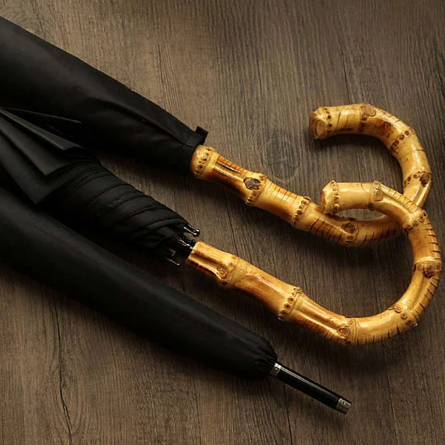 Ombrello con manico in bamb&ugrave; Ombrello lungo super idrorepellente 70 cm